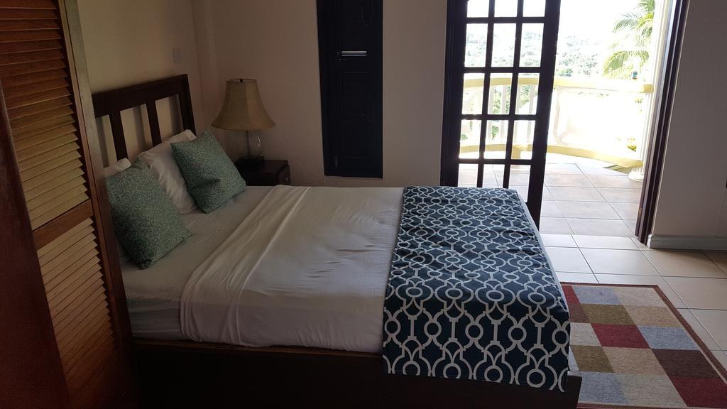 Heavenly Suites La Feuillet 외부 사진