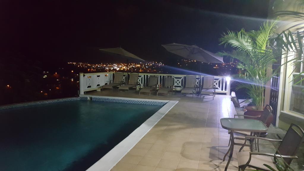 Heavenly Suites La Feuillet 외부 사진