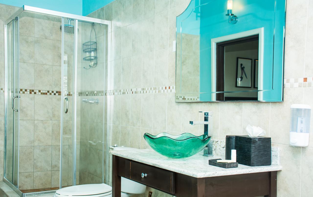 Heavenly Suites La Feuillet 외부 사진